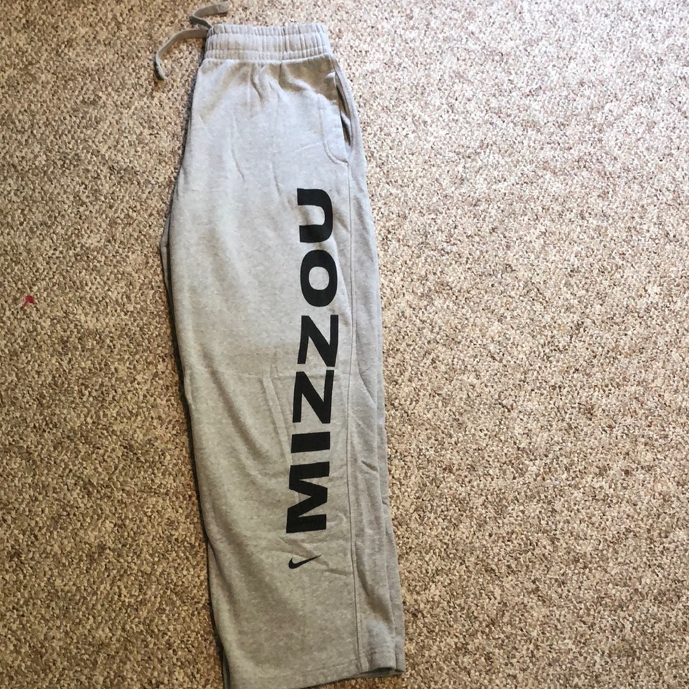 Nike Mens XL Missouri Tigers Grey sweatpants